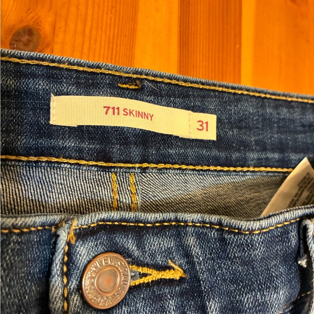 Levi's Distressed Blue 711 Skinny Jeans - Picture 4 of 8